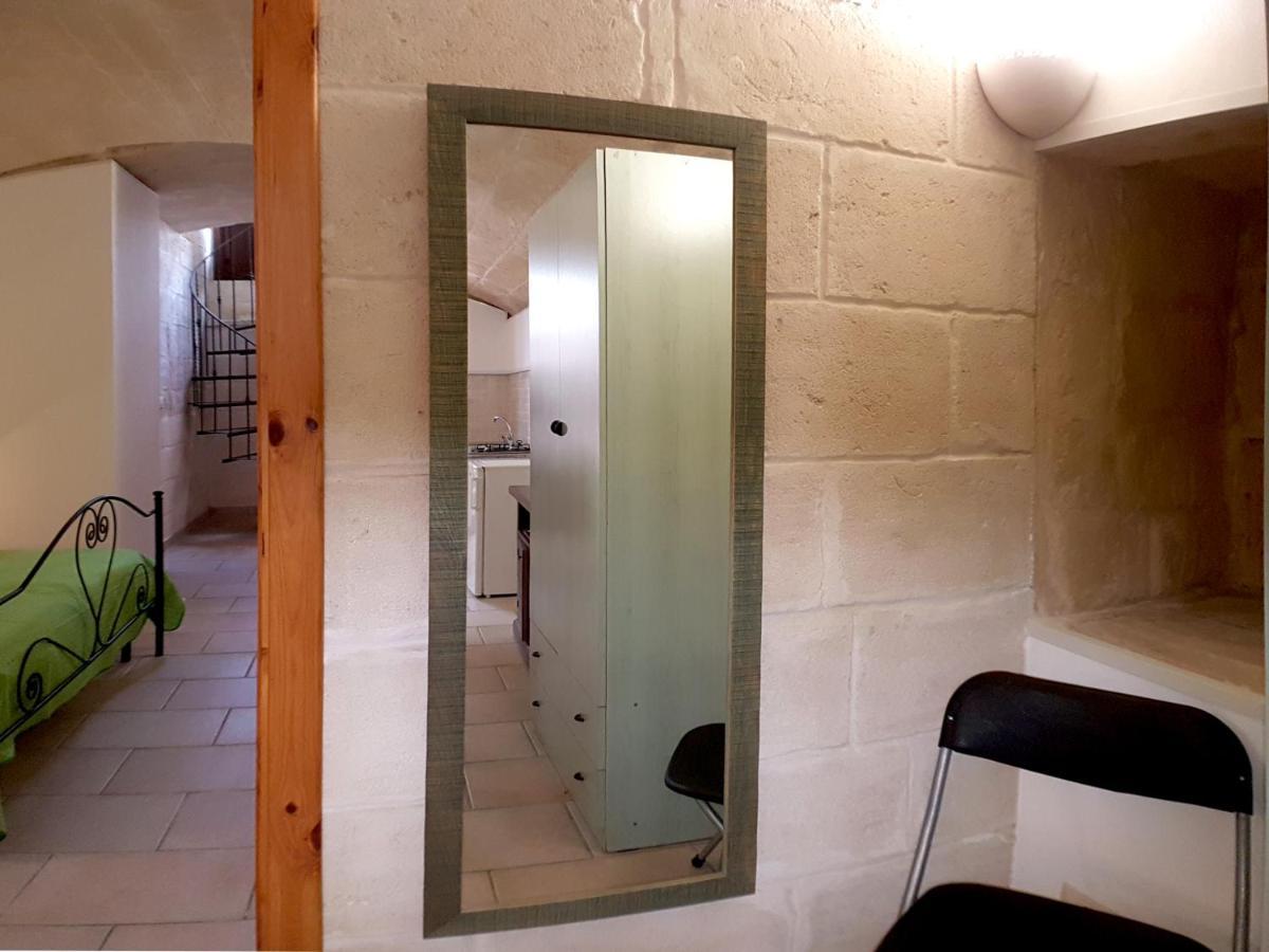 Oikia Vacanze Uggiano la Chiesa Casa Dante Esterno foto