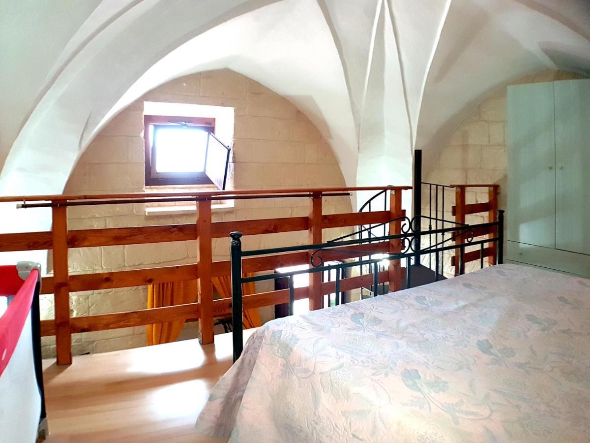 Oikia Vacanze Uggiano la Chiesa Casa Dante Esterno foto